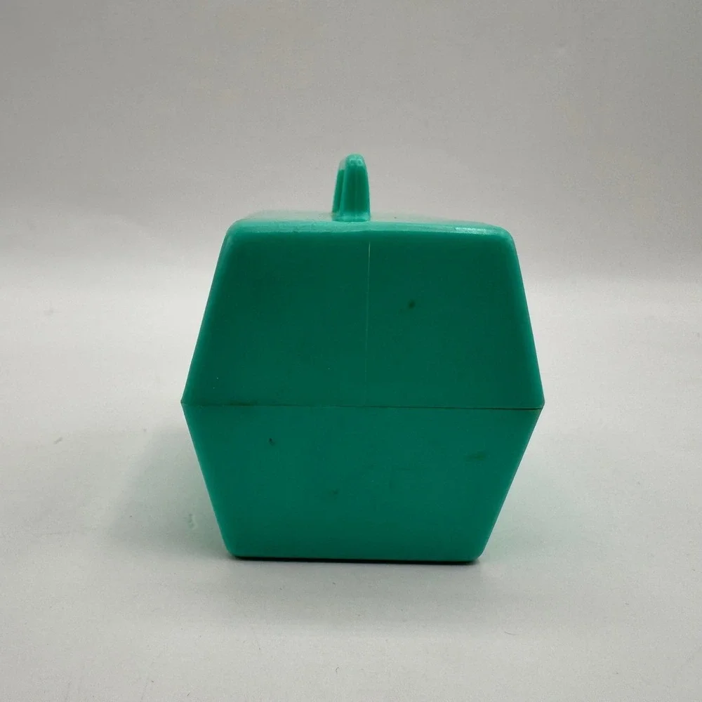 Kenner Littlest Pet Shop Kids Teal Good 1992 Vintage Pet Carrier Accessory